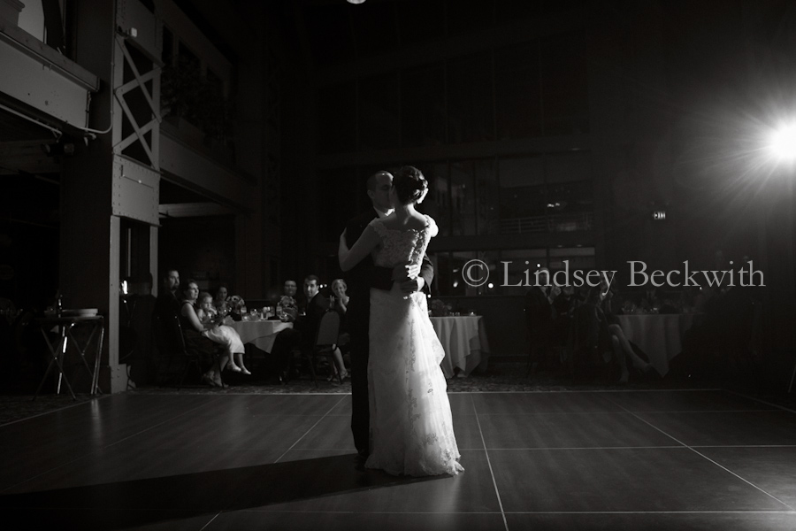 Cleveland Ohio wedding photographer Lindsey Beckwith